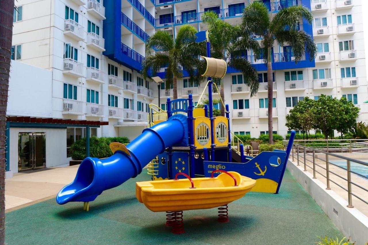 باساي Sea 2-Br Unit With Free Parking Near Mall Of Asia المظهر الخارجي الصورة