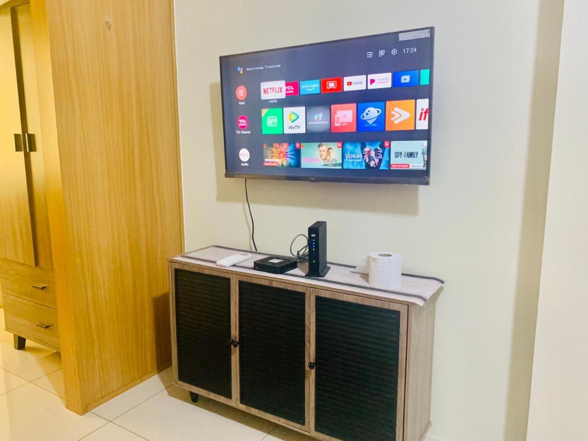 باساي Sea 2-Br Unit With Free Parking Near Mall Of Asia المظهر الخارجي الصورة