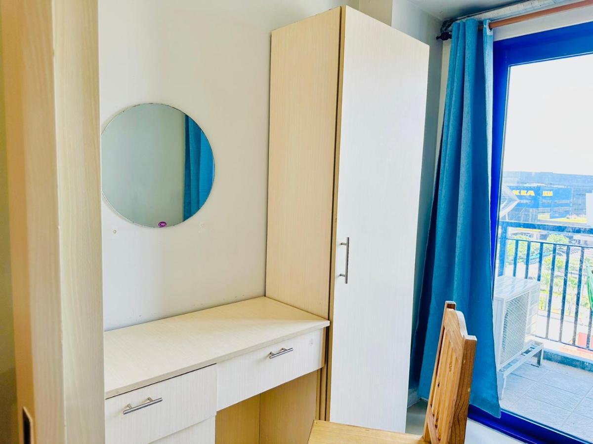 باساي Sea 2-Br Unit With Free Parking Near Mall Of Asia المظهر الخارجي الصورة